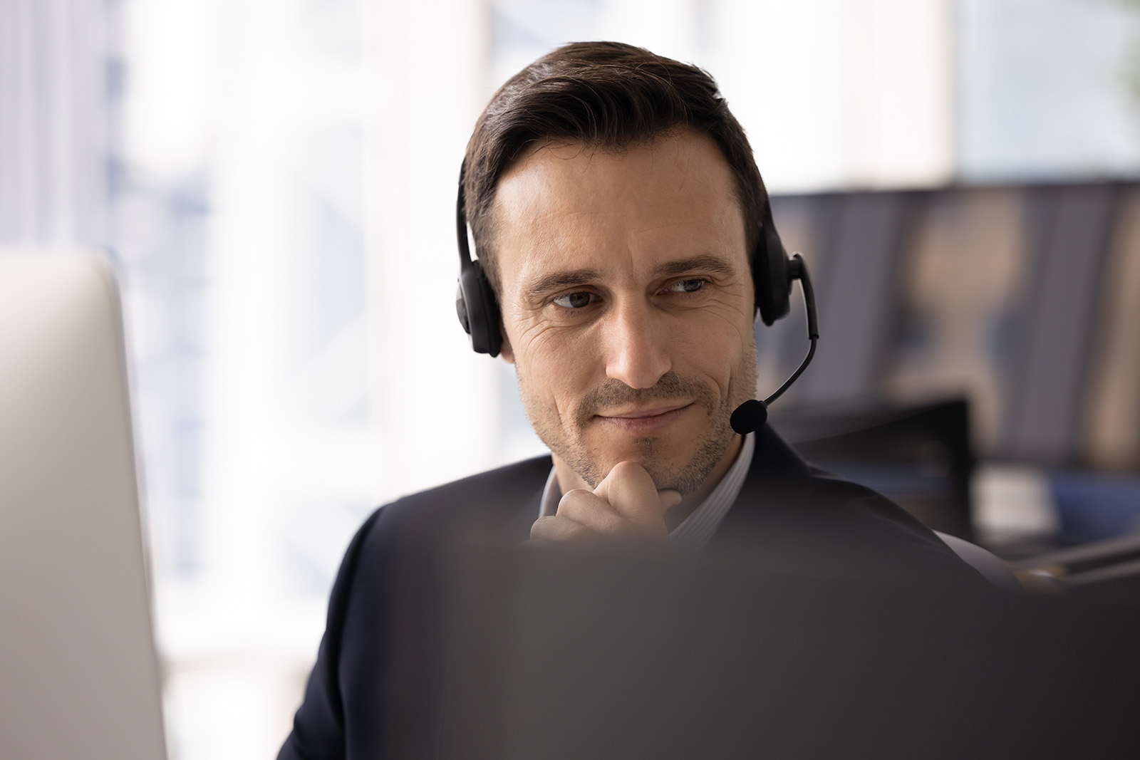 Research Vision - Investment strategy and financial advisory